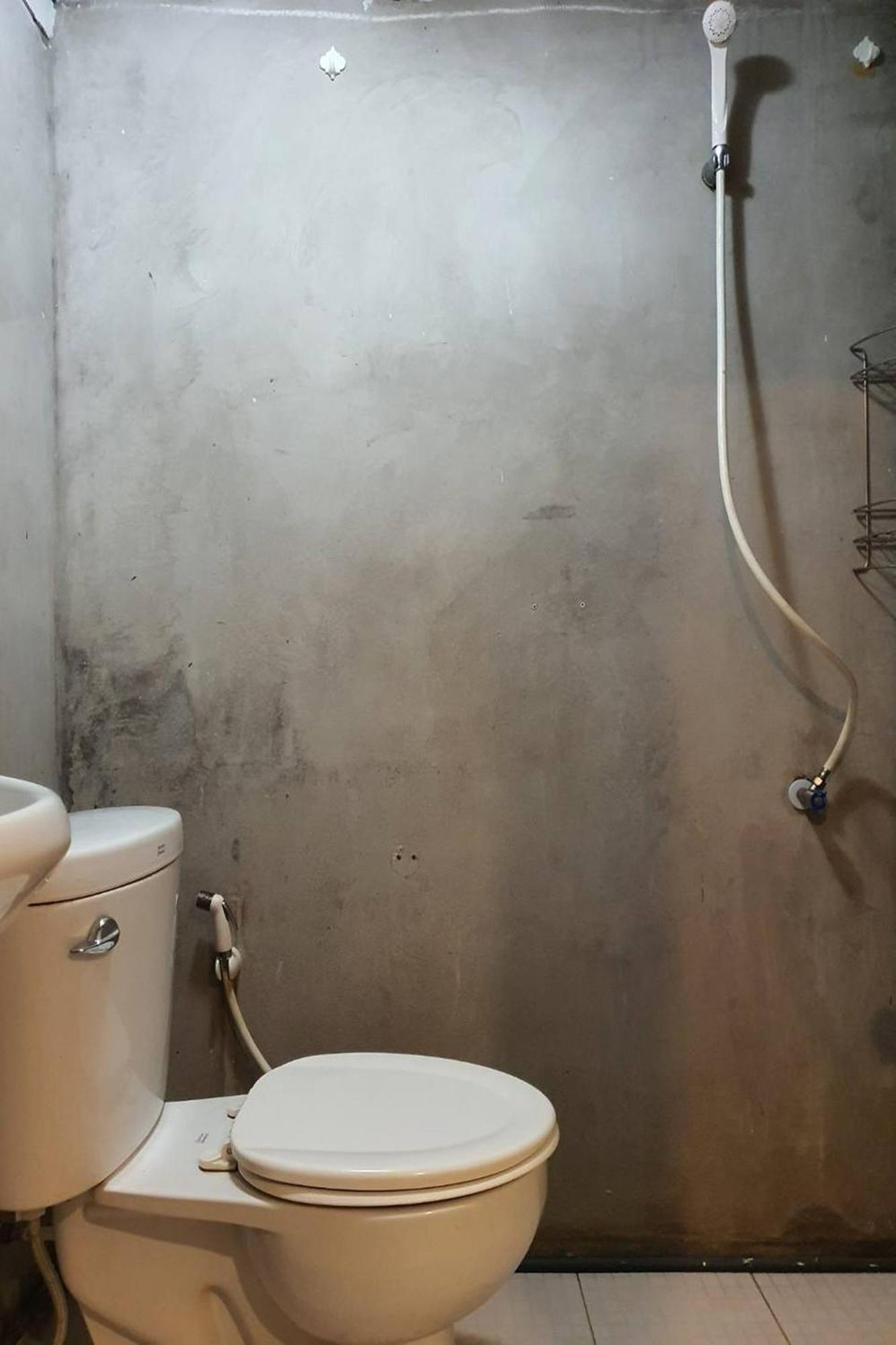 Freesia Saladaeng Silom Apartments Bangkok Dış mekan fotoğraf